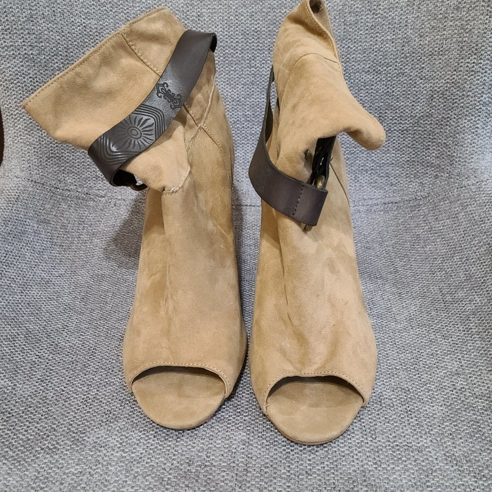 MIA Boho Women's Peep Toe Boots Tan Size 7.5
